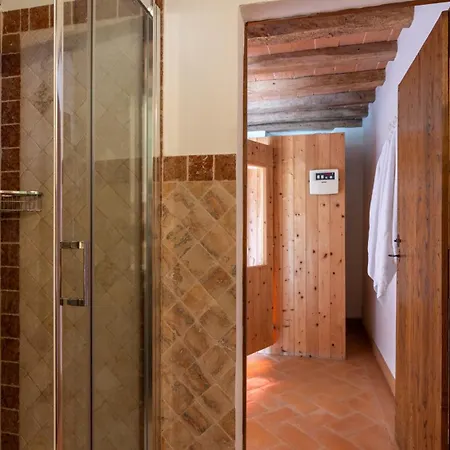 Il Romitoio 12, Emma