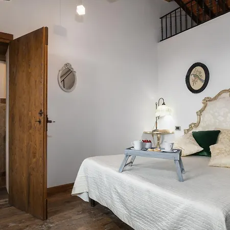 Il Romitoio 12, Emma Вілла Кортона