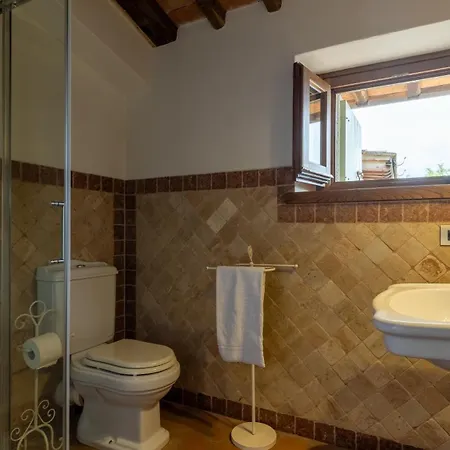 Il Romitoio 12, Emma Кортона