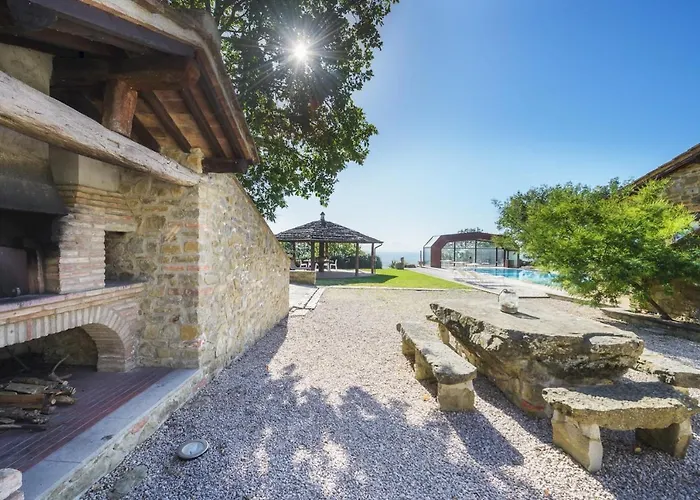 Il Romitoio 12, Emma