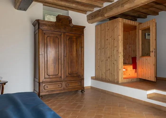 Il Romitoio 12, Emma