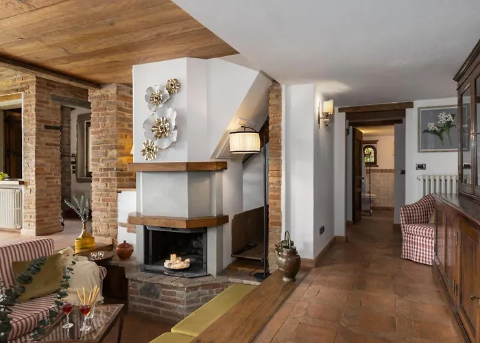 Il Romitoio 12, Emma Villa