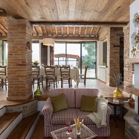 Il Romitoio 12, Emma Villa Cortona