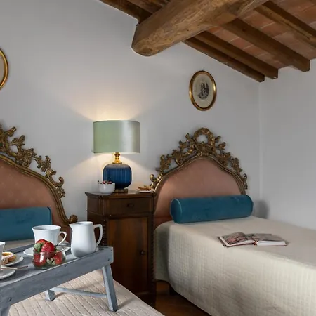 Il Romitoio 12, Emma Cortona